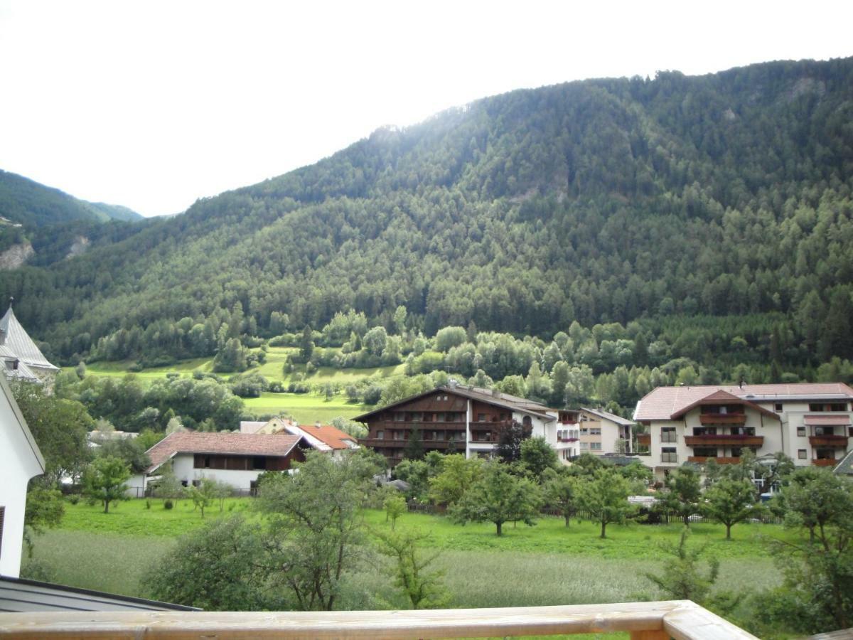 Apart Dominika Ried im Oberinntal Exterior photo
